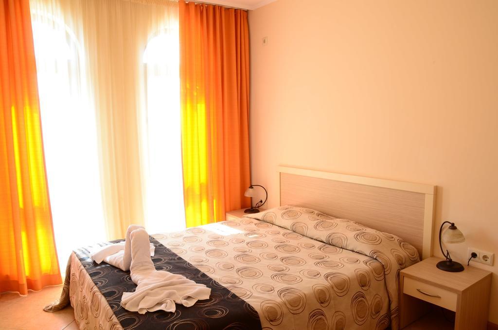 Aparthotel Royal Sun Slantschew brjag Zimmer foto